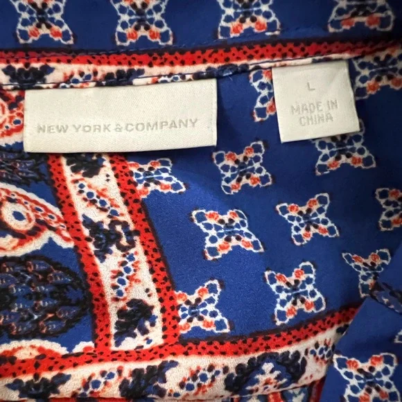 Bright & colorful, faux wrap blouse, NY&Co., Size L. - Picture 3 of 8